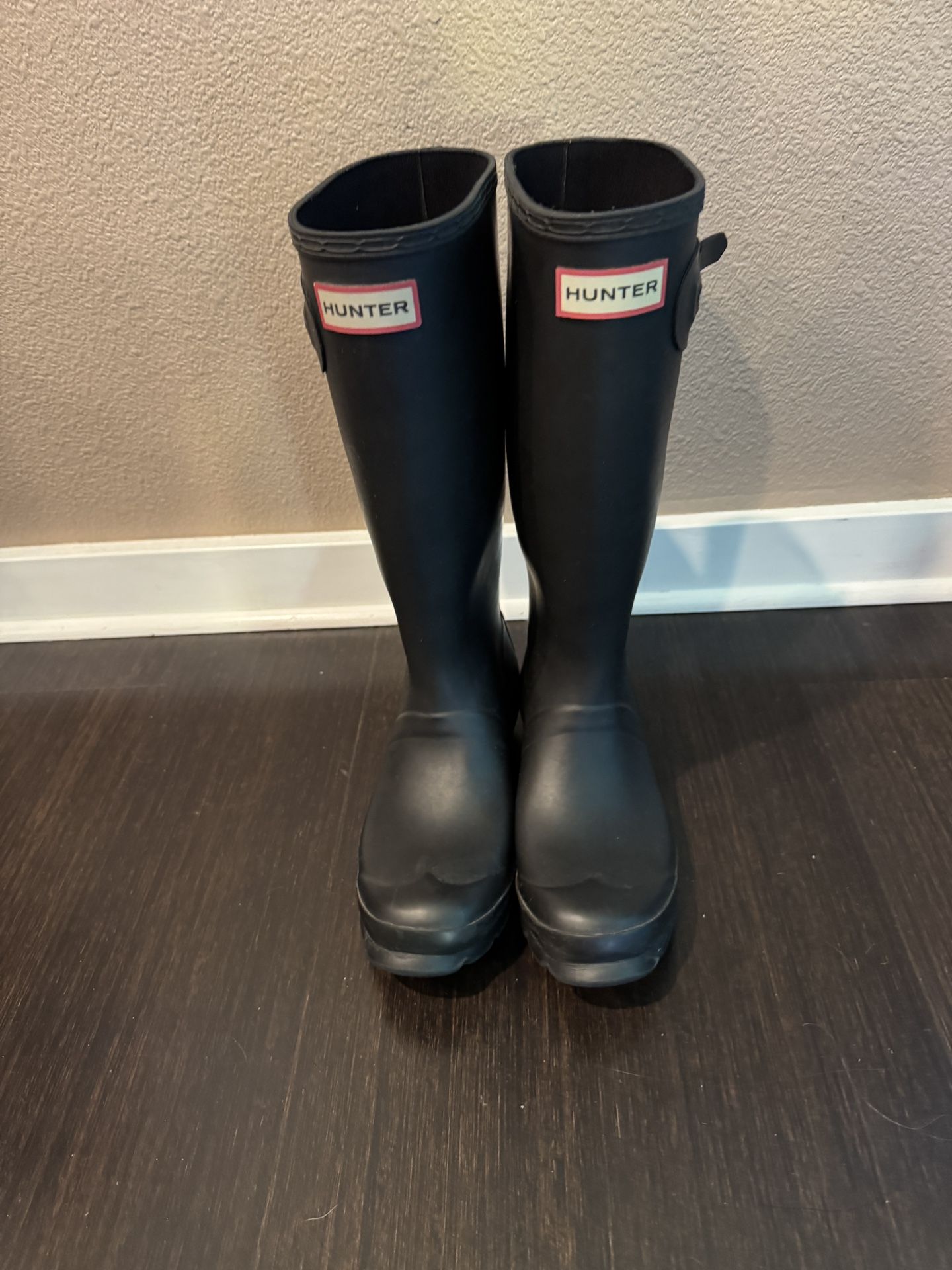 Hunter boots Size 5 Black Matte