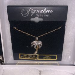 18k Gold Palm Tree Pendent 