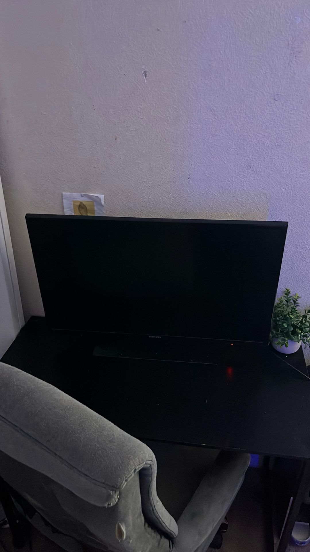 Small Tv