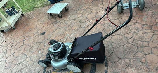 Murray 21 in. 140 cc Briggs and Stratton Walk Behind Gas Push Lawn Mower with Height Adjustment and with Mulch Bag