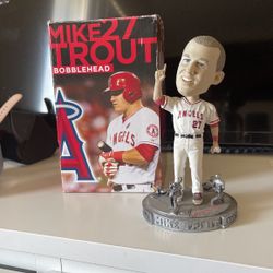 Mike Trout Angels bobble Head #27