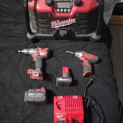Milwaukee  Combo.  1 Day Only