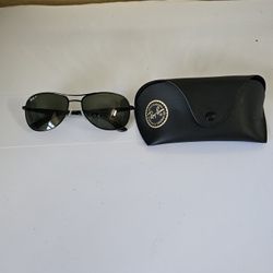 Ray-Ban Polarized Pilot Sunglasses Aviator Matte Black 