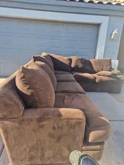 Bonatera 11 chocolate sectional
