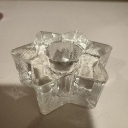 Vintage Avon Star bright Crystal Cut Star$10
