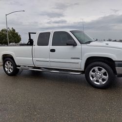 Chevy 2500 HD 