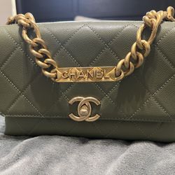 Elegant Olive Green Chanel Handbag 