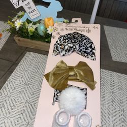 Beautiful Baby Girl Velvet 4 pc