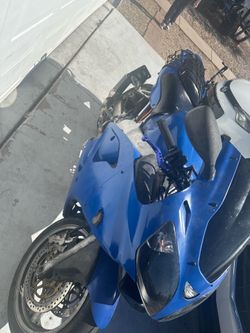 2005 Kawasaki zzr600