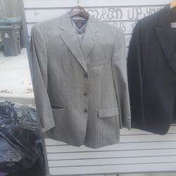 Tommy Hilfiger Suit