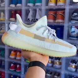 Yeezy 350 Hyperspace Size 9 Brand New 