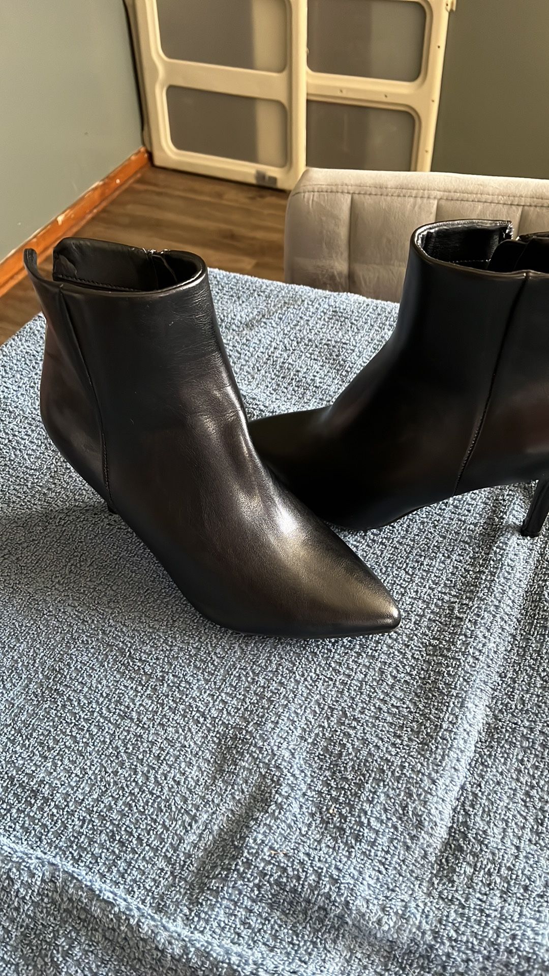 Black Heel Boots