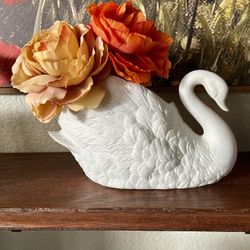 Ceramic White Swan Planter Jar Vase 