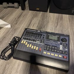 Roland VS-840EX & VS 890EX - Works Great And updated