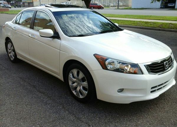 Fully Loaded 2OO8 Honda Accord Exl for Sale in Evansville