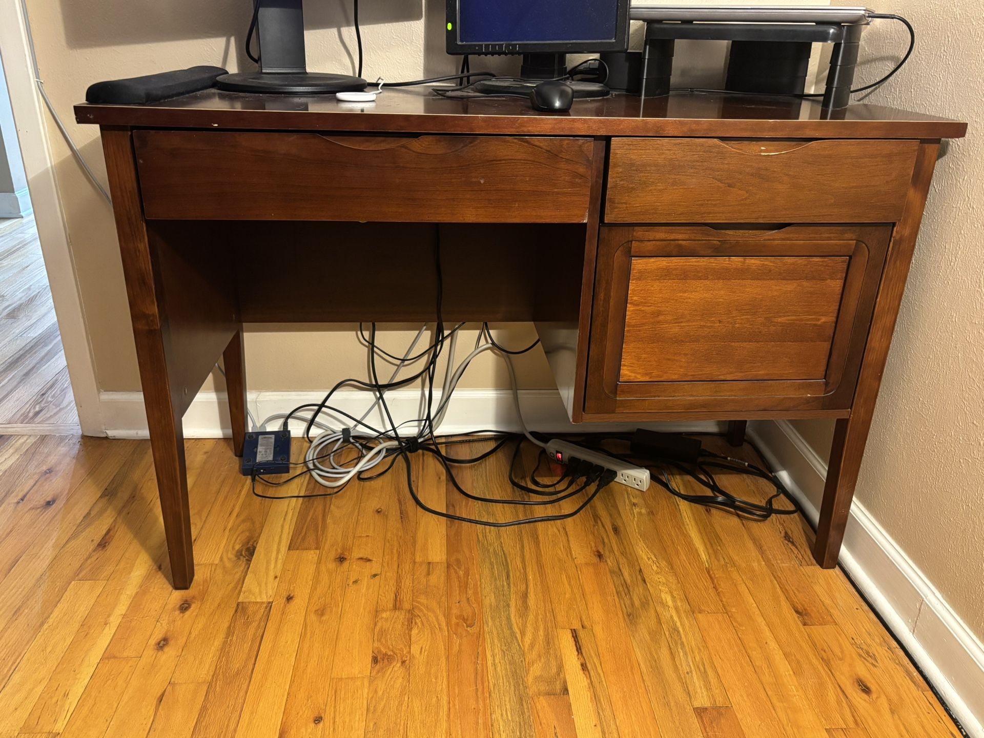 Small Desk for Home Office or School Setup