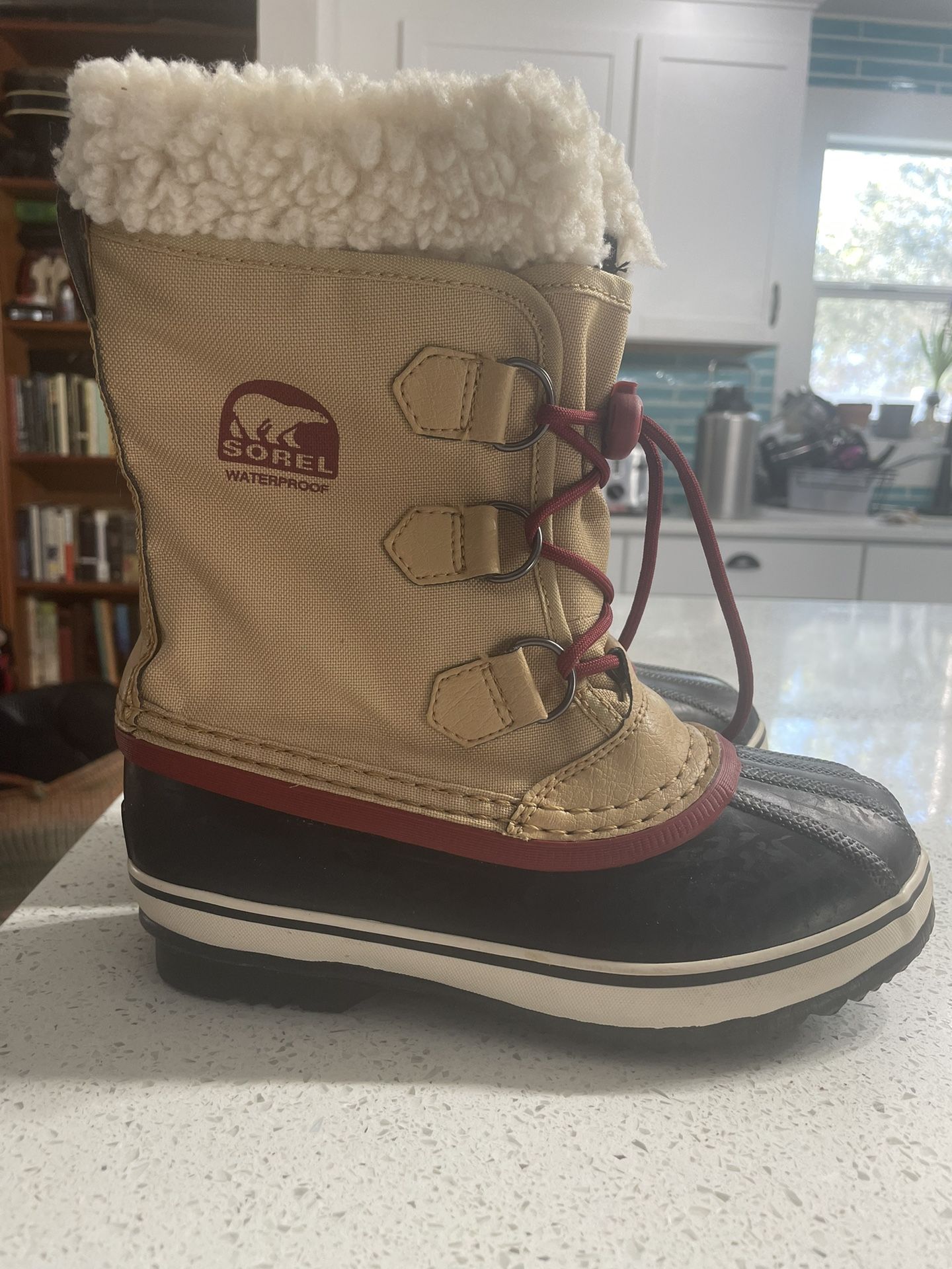 Size 3 Red And Tan Sorel Waterproof Caribou Snow Boots 