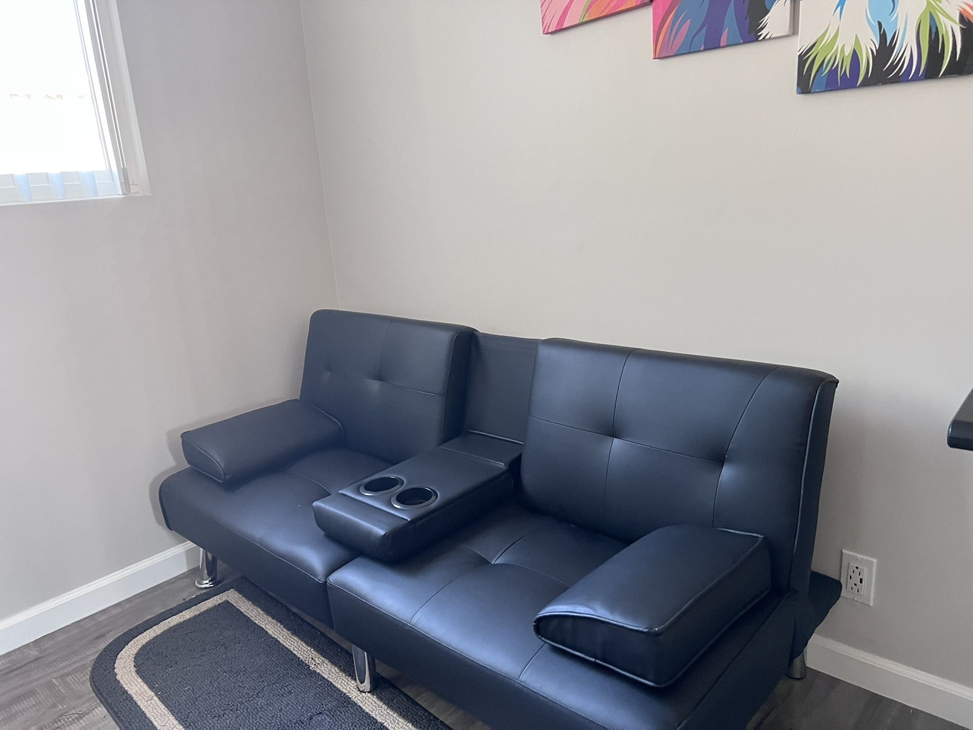 Retractable Couch With Drink Holders