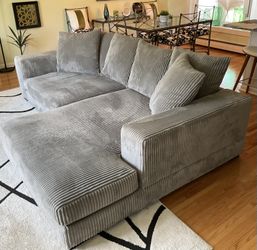 Gray Sectional & 2 End Tables