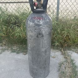 Full Co2 Tank