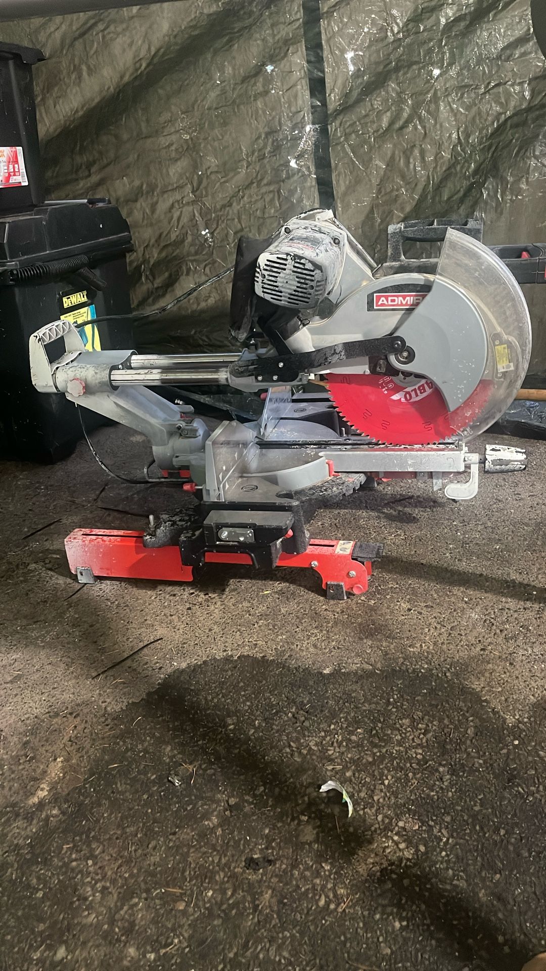 Admiral 12-inch Dual-Bevel Sliding Compound Miter Saw