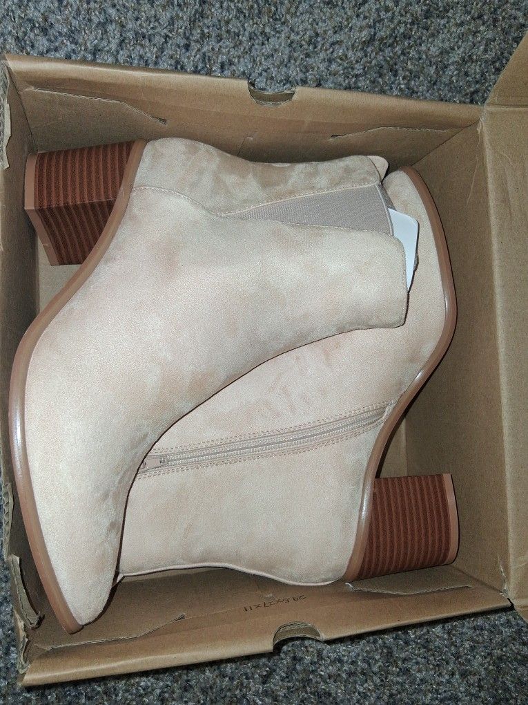 Ankle Suade Boots