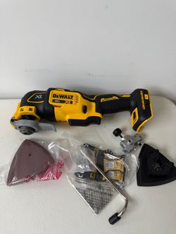 DEWALT 20V XR Brushless Oscillating Multi-Tool