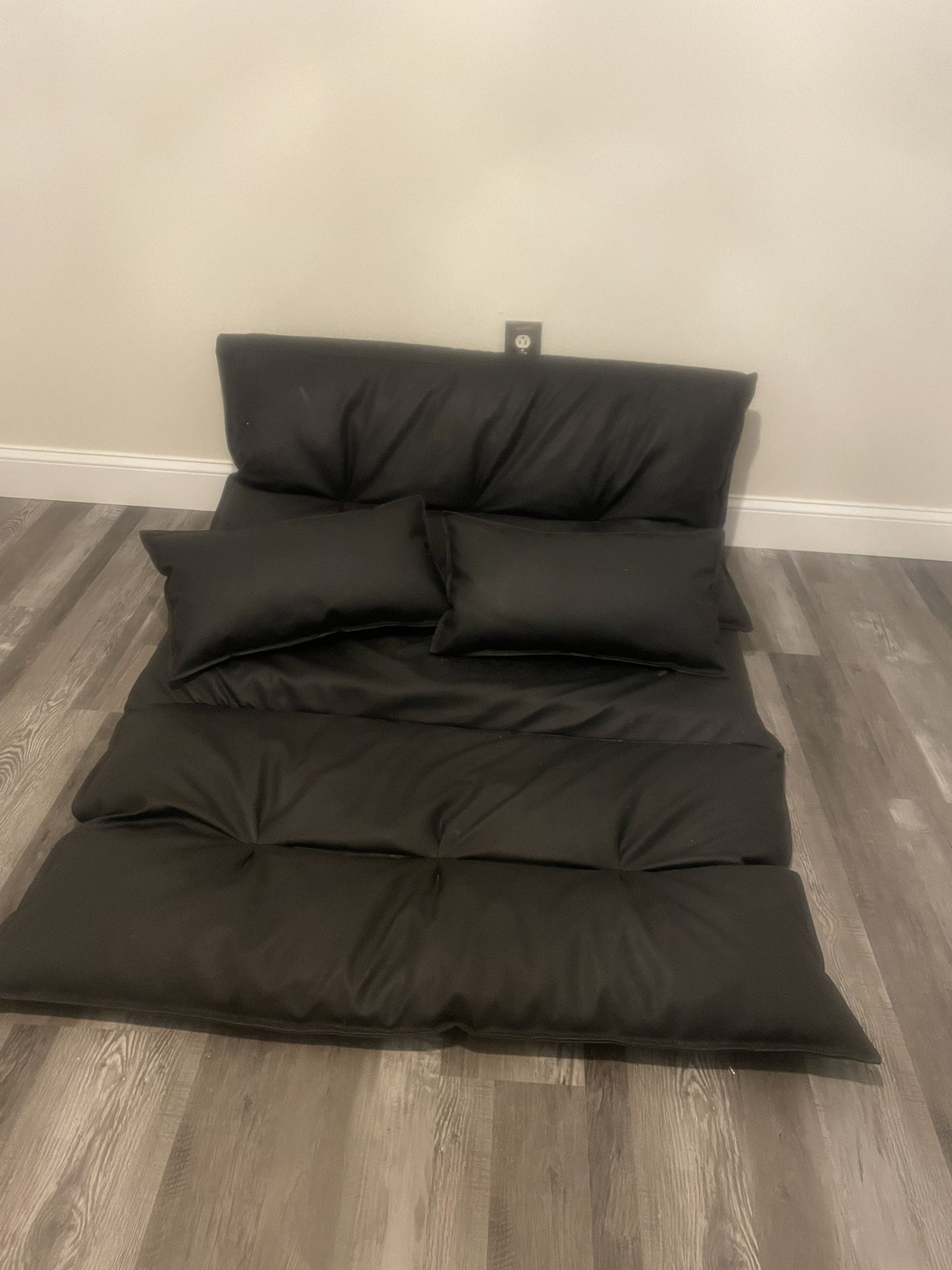 Floor Couch/Convertible Sofa Bed