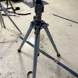 Tri Pod