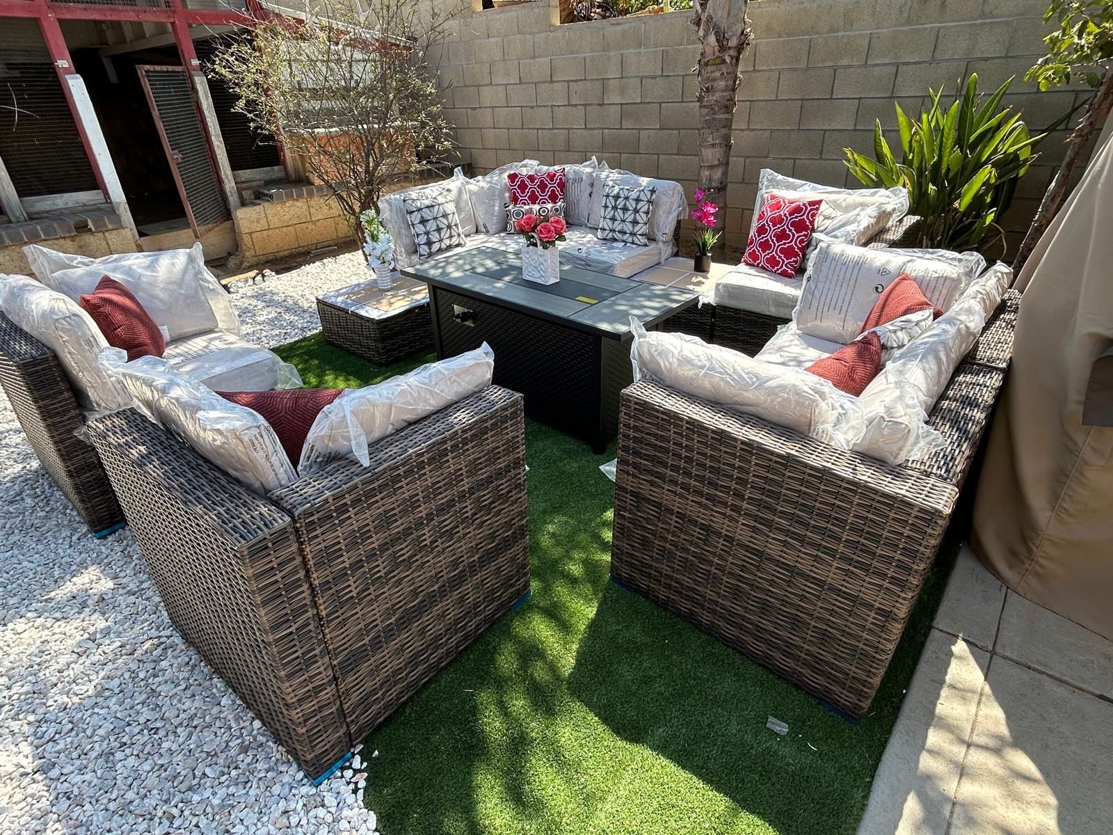 Brand New Patio Outdoor Furniture Set With Fire Pit
