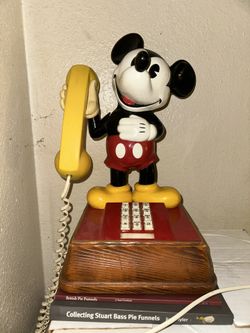 Vintage Mickey Mouse dial Telephone WORKS!