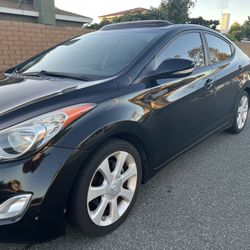 Hyundai Elantra 
