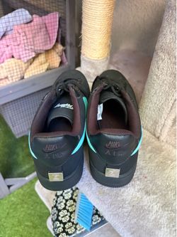 NIKE AIR shoes man size 10