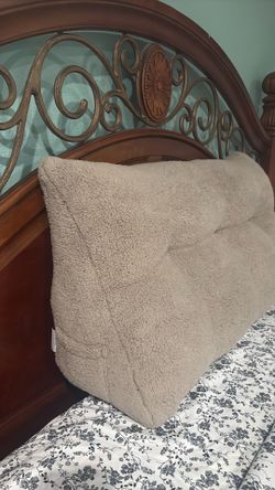 Pillow