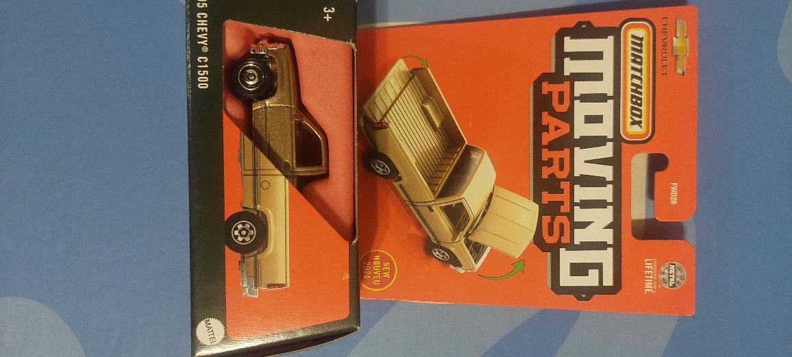 Trade Gold One For Marron One Hotwheels