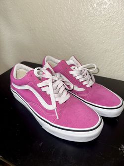 Pink Vans (9 Women’s)