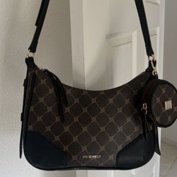 Nine West Original purse