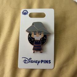 Luisa Encanto Disney Pin