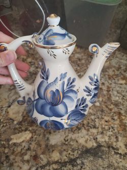 Handmade tea pot