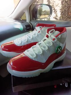 Air Jordan 11s retro Cherry size 14