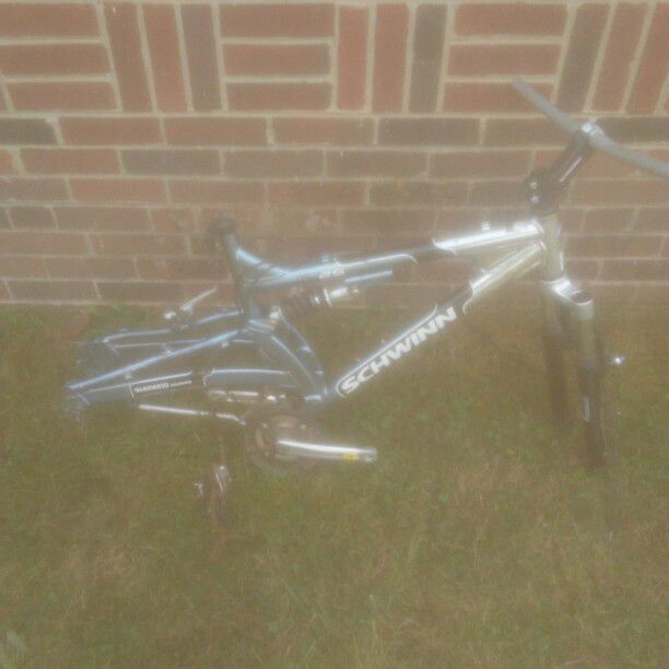 Schwinn Full Suspension Mountain Bike Frame with Some Parts Only 10 Dollars