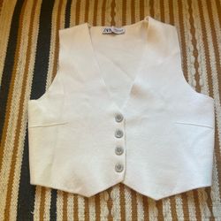 Zara Women’s Cream Cropped Top
