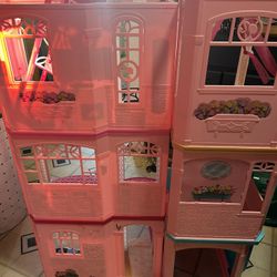 Barbie House With Elevator 