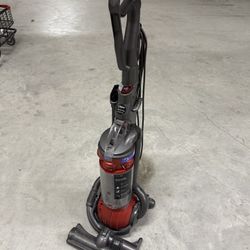 Dyson Vacuum 