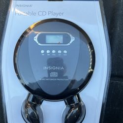Insignia Portable CD Player NS-P4112 with Skip Protection & Headphones