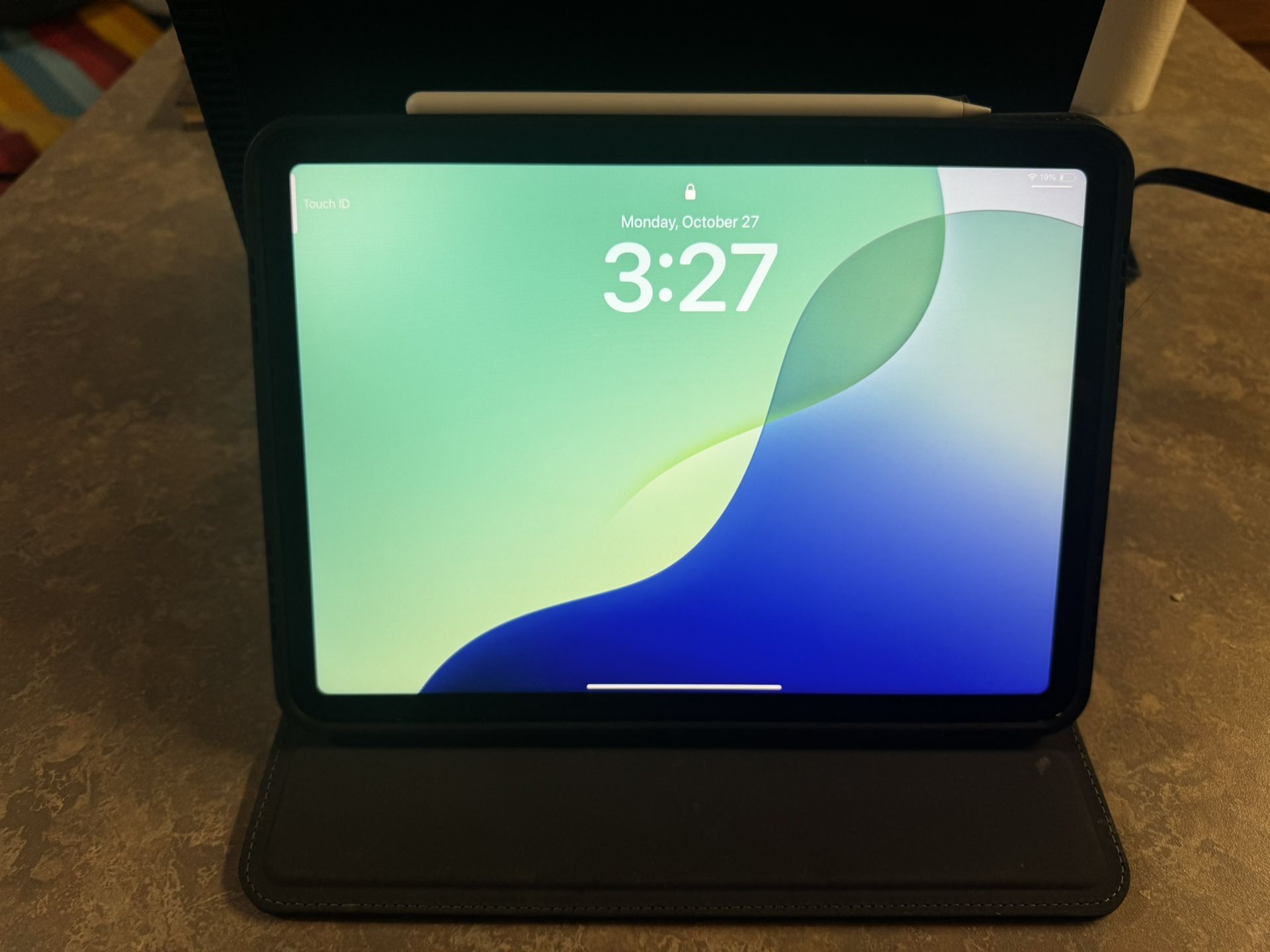 iPad Air With Apple Pencil