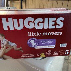 HUGGIES   SIZE   5      104    pañales