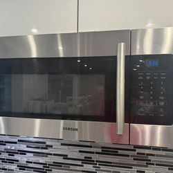 Samsung Stainless Steel Over-the-Range Microwave – Works Great