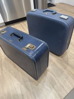 Vintage Suitcases For Collectors, Cosplayers, And Props