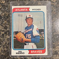 1974 Topps Baseball Phil Niekro Atlanta Braves Card #29 for Sale in  Houston, TX - OfferUp